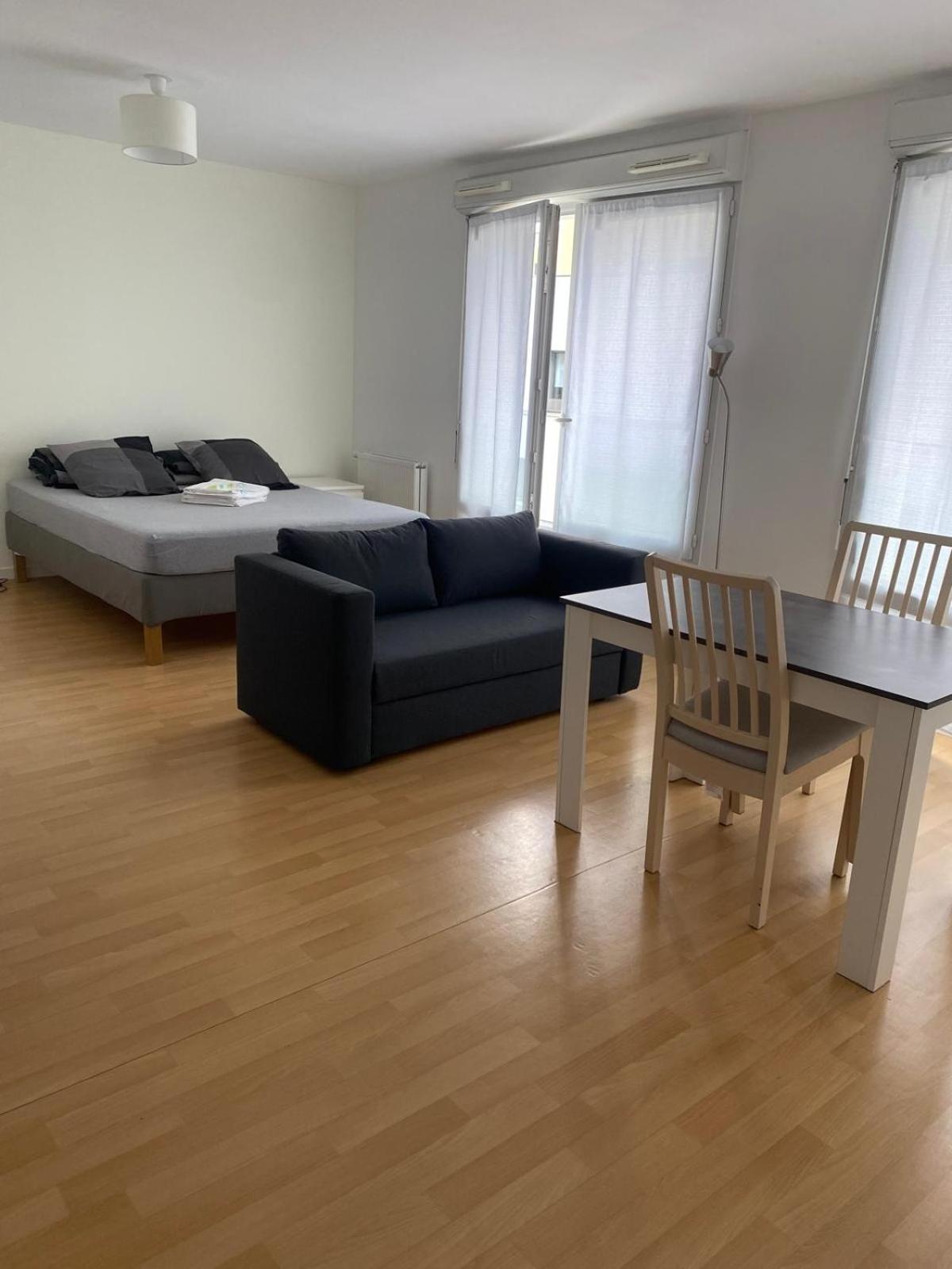 Grand Studio De 37M Carres - Rer Laplace Et Maison Des Examens A 5 Minutes A Pied Arcueil Kültér fotó